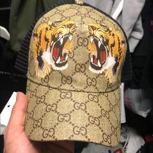 Gucci trucker strap back hat